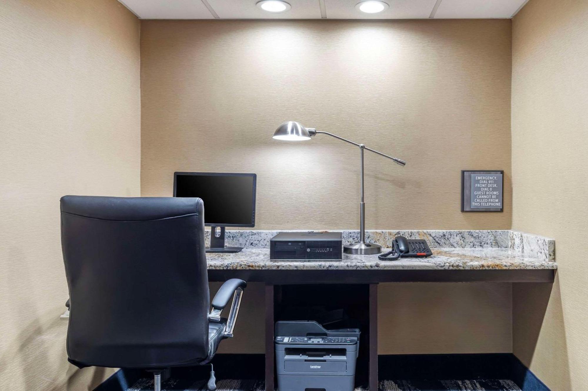 Comfort Inn Dallas North Love Field Airport Luaran gambar
