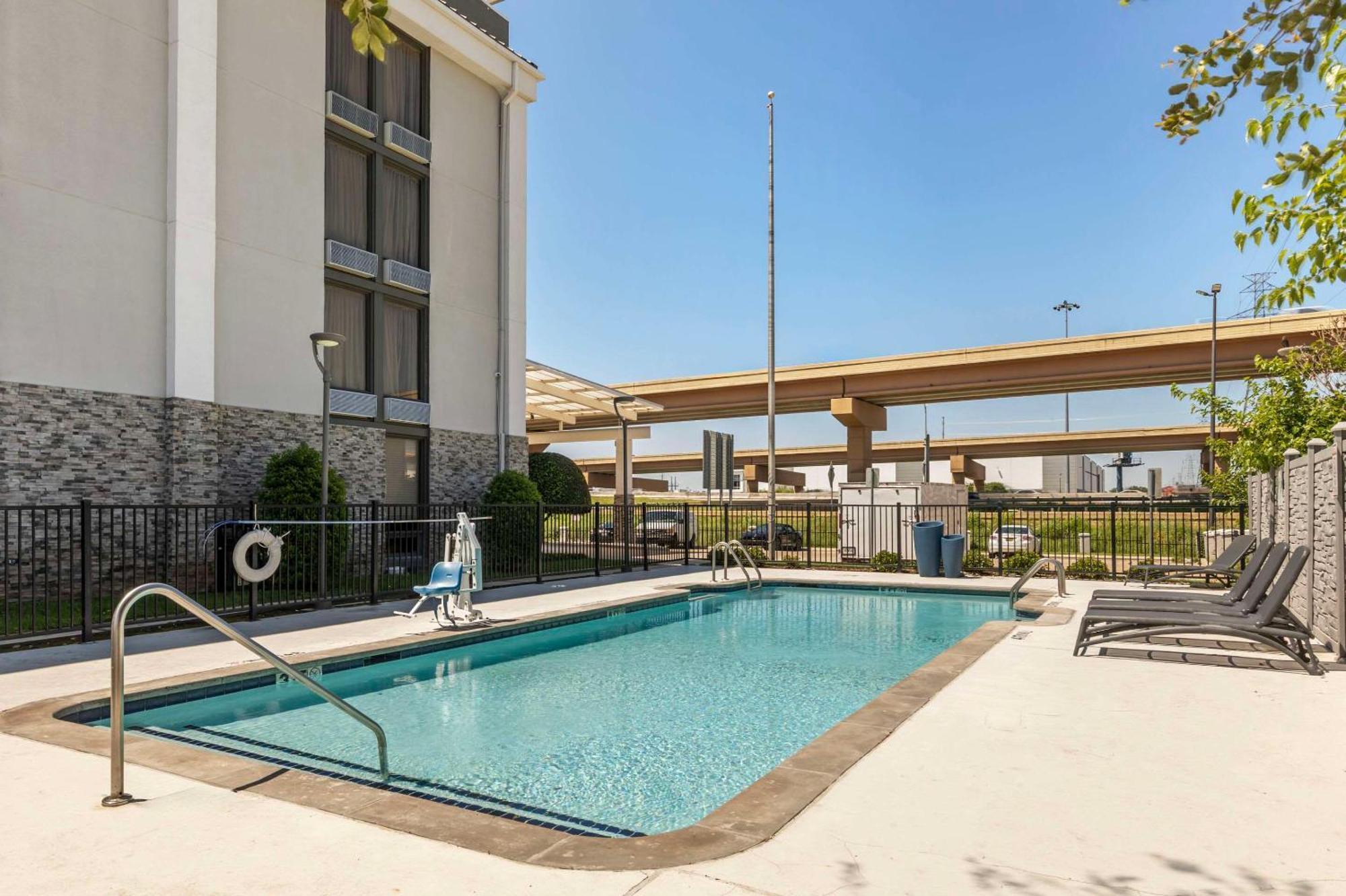 Comfort Inn Dallas North Love Field Airport Luaran gambar