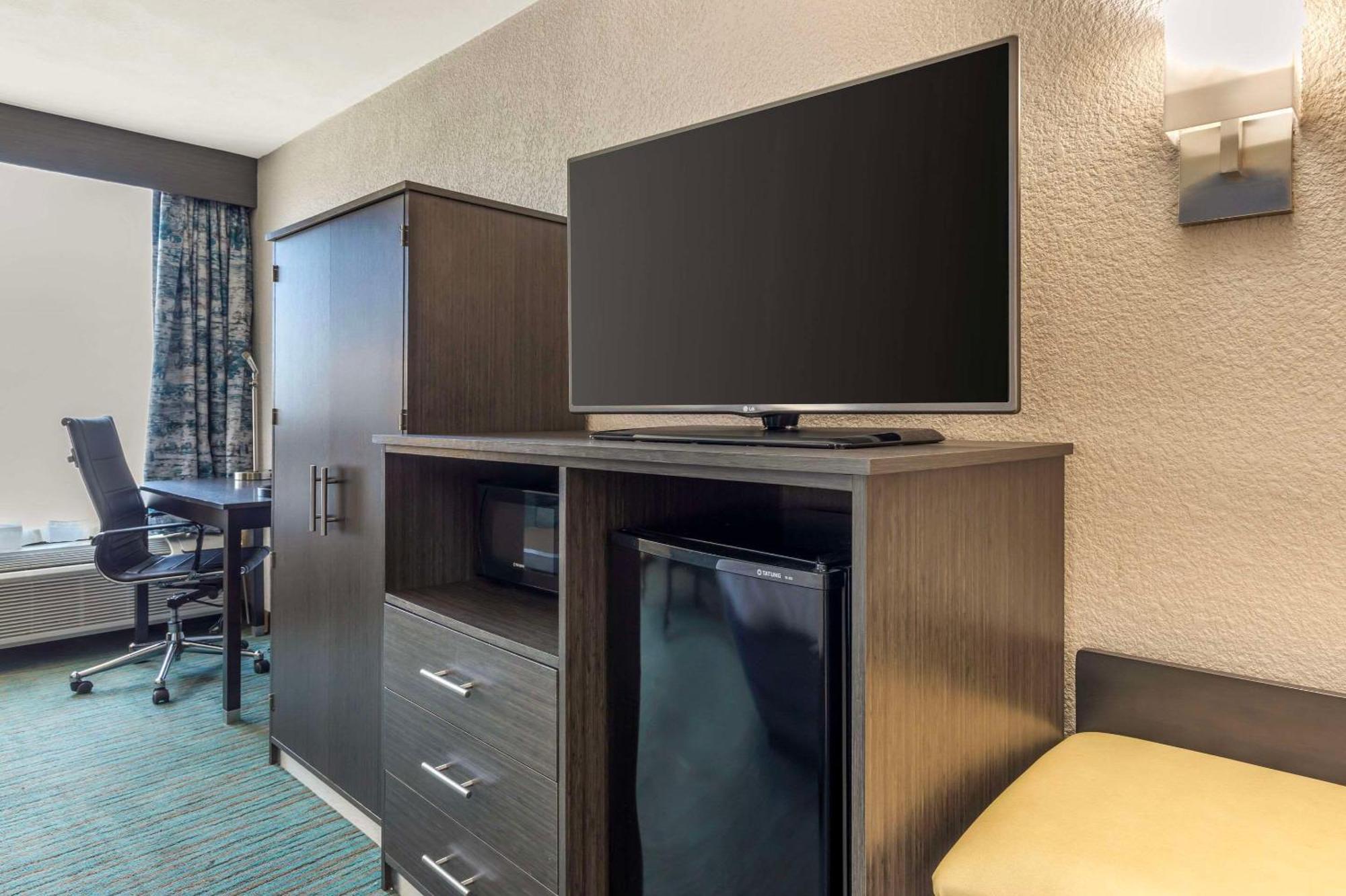 Comfort Inn Dallas North Love Field Airport Luaran gambar